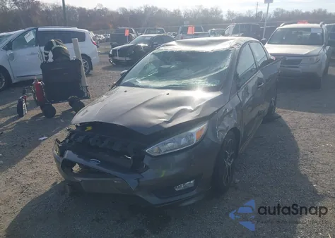 2015 Ford Focus Se z USA, uszkodzony, nr VIN 1FADP3FE1FL322452